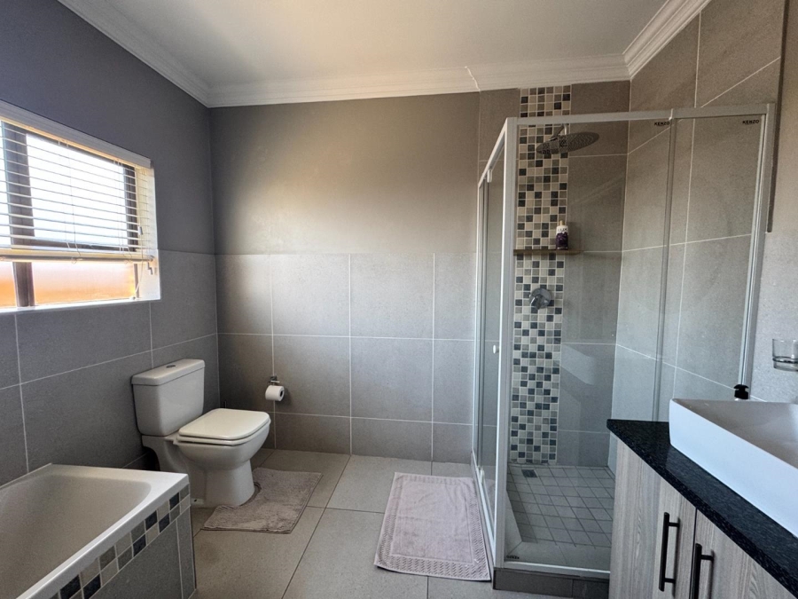 3 Bedroom Property for Sale in Hillcrest Northern Cape